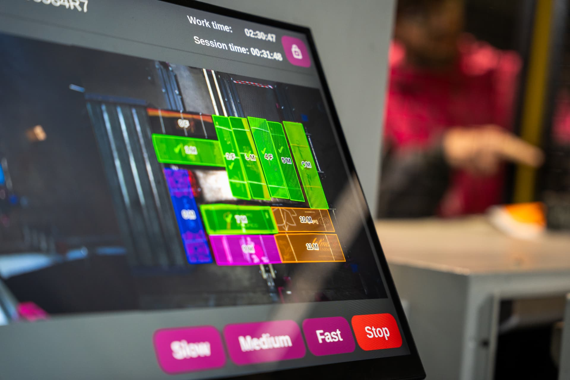 DUND operator touch panel controlling cargo sorting
